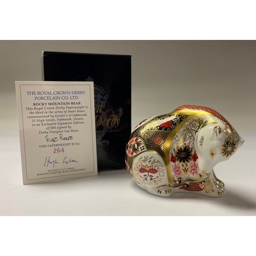 5079 - A Royal Crown Derby paperweight, Imari Rocky Mountain Bear, Govier's of Sidmouth exclusive signature... 