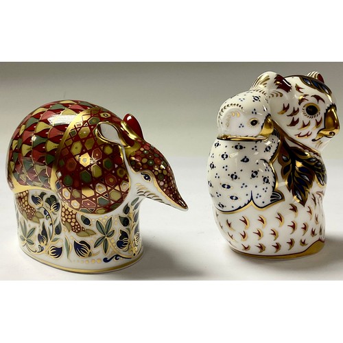 5081 - A Royal Crown Derby paperweight, The Australian Collection, Koala and Baby, limited availability sig... 