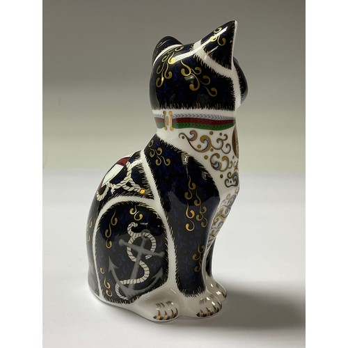 5085 - A Royal Crown Derby paperweight, War Cat, Lest We Forget,  in recognition of all cats who have serve... 