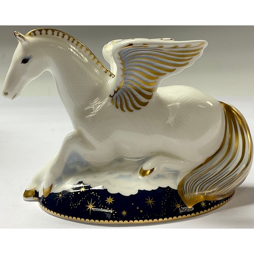 5089 - A Royal Crown Derby paperweight, Pegasus, The First of a Pair of Mythical Beasts, exclusive to Govie... 