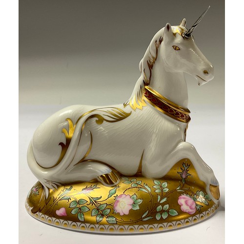 5090 - A Royal Crown Derby paperweight, Mythical Unicorn, The Second in a Pair of Mythical Beasts, exclusiv... 