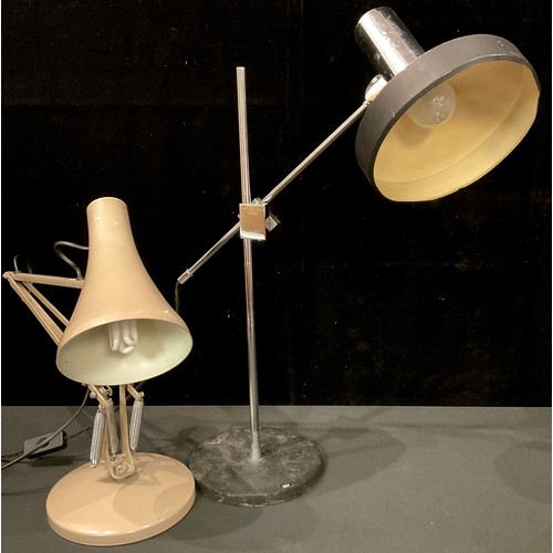 681 - A retro style chrome and matt black adjustable table lamp; an Anglepoise type adjustable lamp (2)