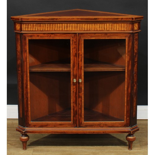 1134 - A Sheraton Revival rosewood crossbanded satinwood, mahogany and parquetry low corner vitrine, slight... 