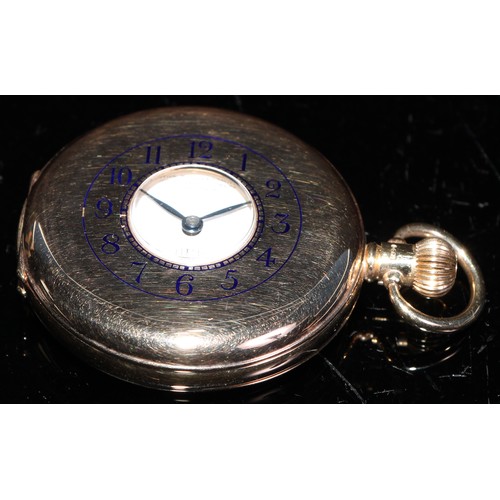 326 - A 9ct gold half hunter pocket watch, white enamel dial, Arabic numerals, subsidiary seconds dial, 7c... 