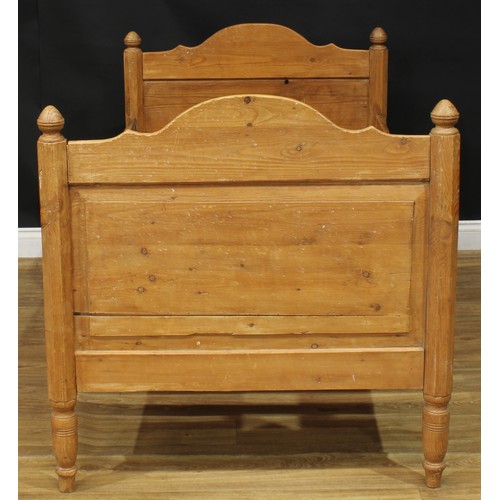 1326 - A late 19th century Scandinavian design pine single bed, possibly Swedish, the headboard 97cm high, ... 