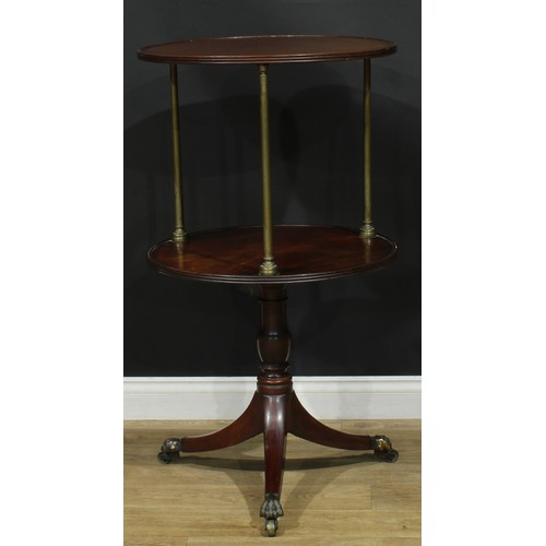 1435 - A Regency mahogany two-tier dumbwaiter, circular plateaux with reeded edge, brass columnar supports,... 