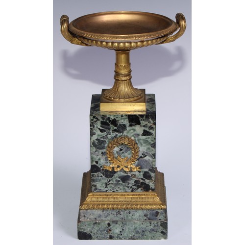 982 - A French Empire gilt bronze mounted green breccia marble mantel clock garniture, 8cm gilt dial inscr... 