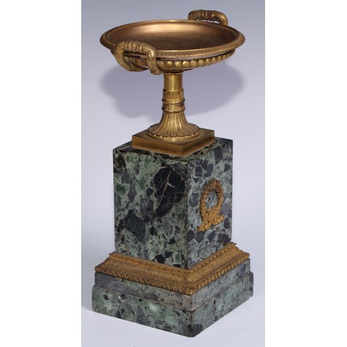 982 - A French Empire gilt bronze mounted green breccia marble mantel clock garniture, 8cm gilt dial inscr... 