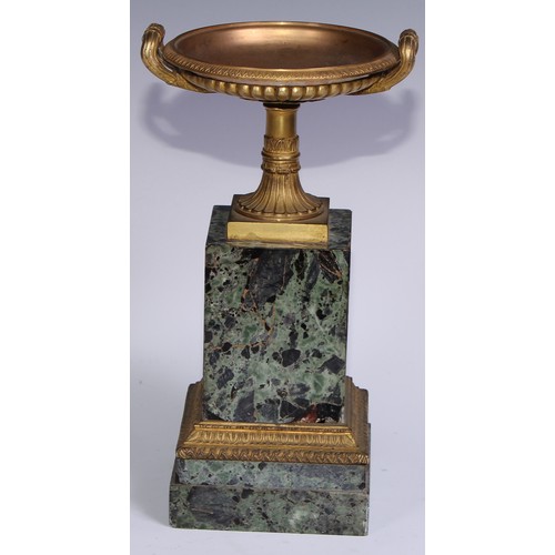 982 - A French Empire gilt bronze mounted green breccia marble mantel clock garniture, 8cm gilt dial inscr... 