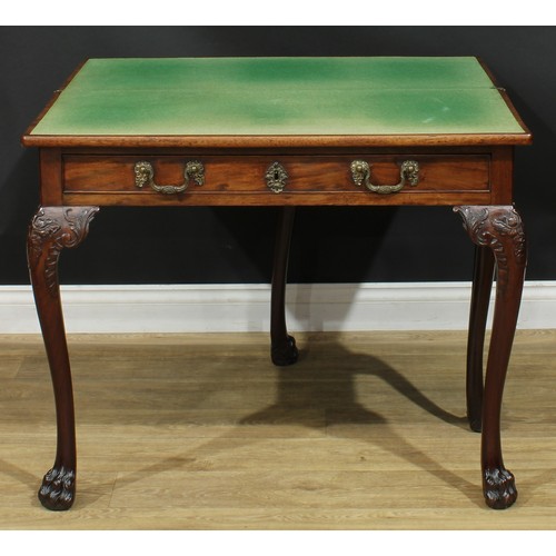 1091 - A George II mahogany card table, possibly Irish, hinged rectangular top enclosing a baize lined play... 