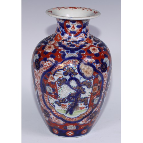 766 - A Japanese ovoid vase, painted in the Imari palette, 27cm high, Meiji period