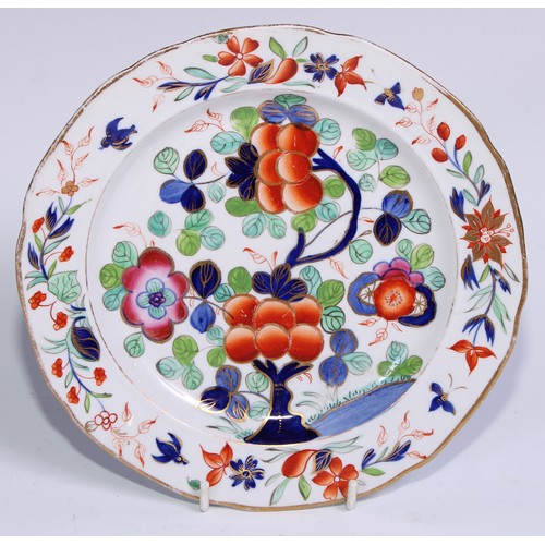 450 - A set of six English ironstone dessert plates, painted and gilt with flowers, 20.5cm diam, c.1820