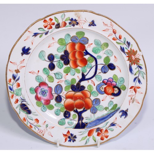 450 - A set of six English ironstone dessert plates, painted and gilt with flowers, 20.5cm diam, c.1820