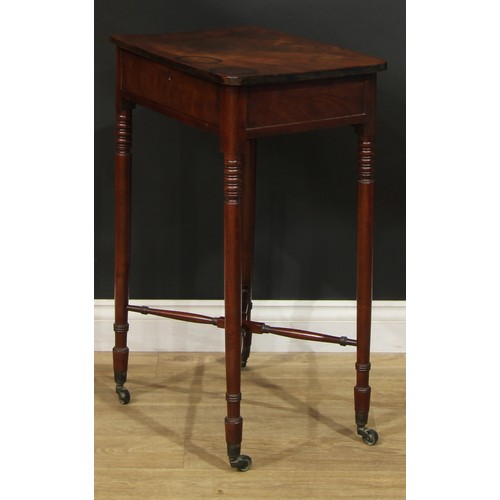 1438 - A Regency mahogany work table, hinged rounded rectangular top with Chinoiserie verso decorated with ... 