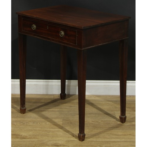 1434 - A Regency mahogany side table, rectangular top with reeded edge above a long cockbeaded frieze drawe... 