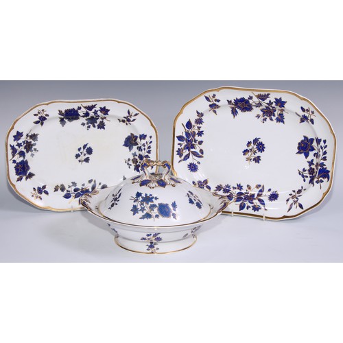 395 - A Copelands part dinner service, from the Goldsmiths Hall, comprising of entrée dish and cover and t... 