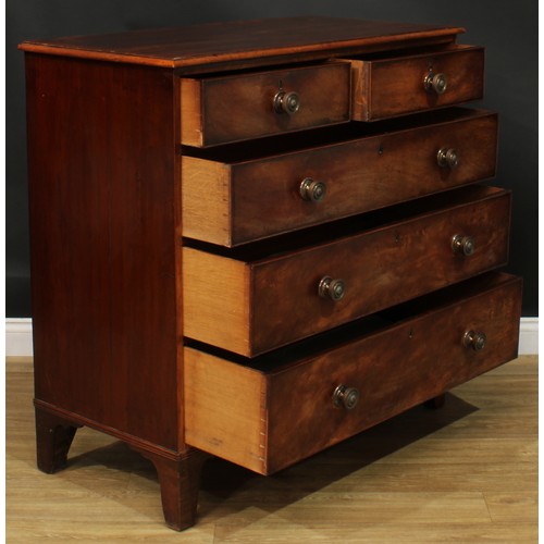 1108 - A George III mahogany chest, of two short and three long graduated cockbeaded drawers, bracket feet,... 