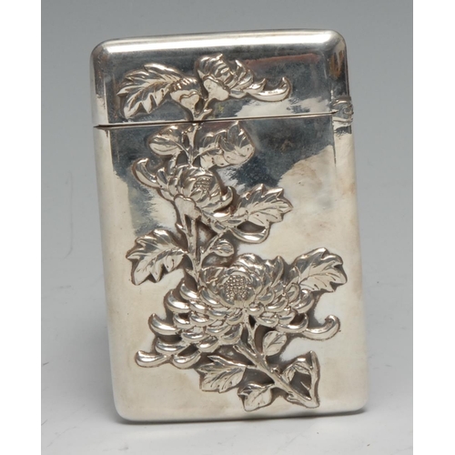 88 - A Chinese silver rectangular visting card case, applied with chrysanthemums, hinged cover, 8.5cm lon... 