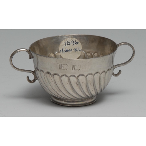 245 - A William & Mary silver half-fluted toy porringer, S-scroll handles, 7cm wide, maker NL, London, c.1... 