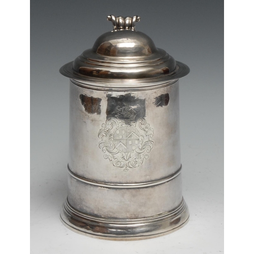 98 - London Livery Companies - a George I silver cylindrical tankard, hinged domed cover with Onslow thum... 