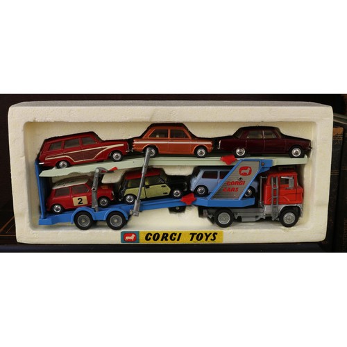 2160 - Corgi Toys Gift set 41, comprising 1138 Carrimore car transporter with Ford tilt cab, orange cab wit... 