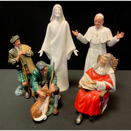 121 - A Royal Doulton figure Pope John Paul II, Hn 2888; others The Messiah, Hn3952;  The Laird, Hn2361;  ... 