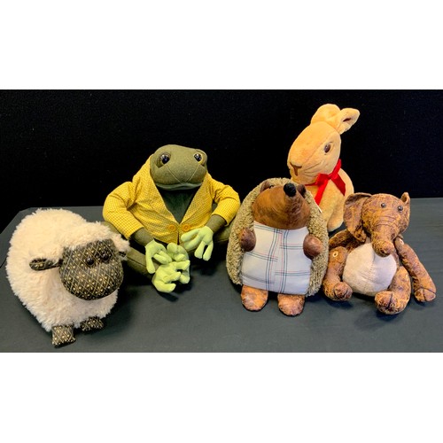 129 - A Doro Designs novelty doorstop as a Sheep; others Frog, Hedgehog etc;  Lindt rabbit (5)