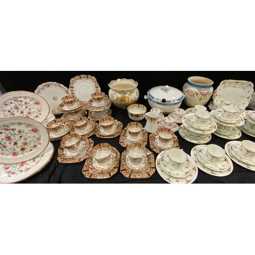 150 - Ceramics - six Royal Worcester Astley pattern side plates, two oval plates;  late Victorian Crescent... 