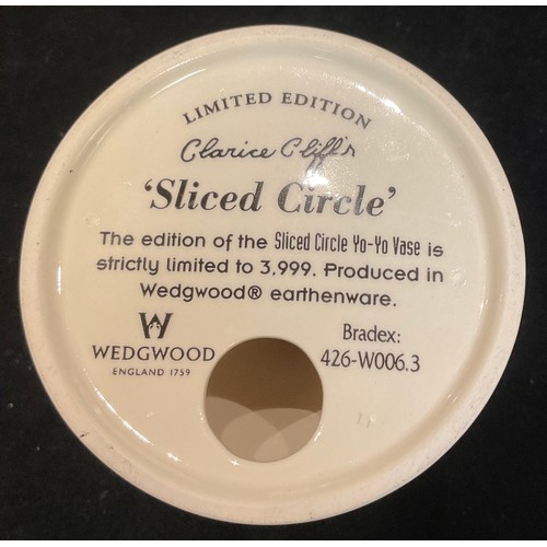 123 - A Wedgwood for Bradex Clarice Cliff reproduction Yo-Yo vase, Sliced Circle pattern, limited edition,... 