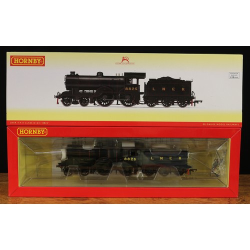 2329 - Hornby OO Gauge R3233 LNER Class D16 4-4-0 locomotive and six wheel tender, LNER black livery, No.88... 