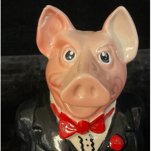 137 - A set of five Wade NatWest piggy money banks (1 a/f)