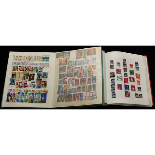 2473 - Stamps - two German albums, early to modern, including states, overprints, yachts, etc, good potenti... 