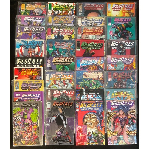 2559 - 32 Mixed WildC.A.T.S comics. Image Comics 1993-1995 and WildC.A.T.S Omnibus 1995. Zealot art card. V... 