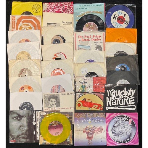 750 - Vinyl Records – 7