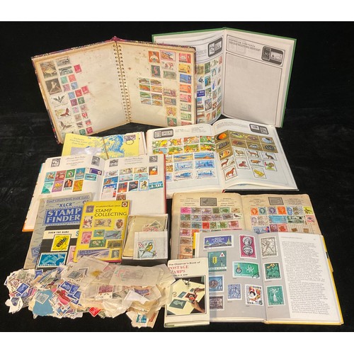 1028 - Stamps - box of schoolboy stamp albums (6) plus books on philately and loose bags, etc