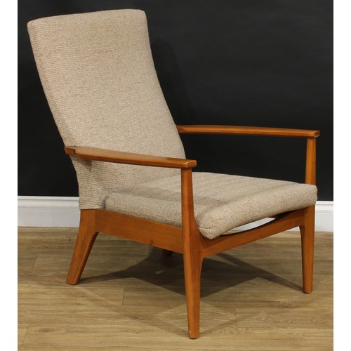 111 - A retro design lounge chair, by Parker Knoll, PK 988-1126, 89cm high, 66.5cm wide, the seat 51cm wid... 