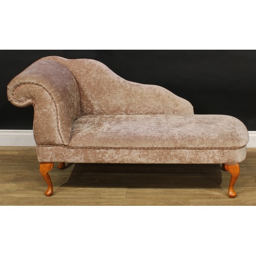 813 - A contemporary chaise longue, 72cm high, 132cm long, 56cm deep; a conforming footstool, 37cm high, 5... 