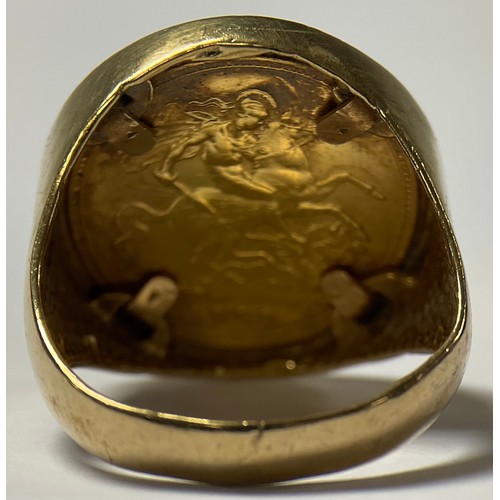 1205 - An Elizabeth II gold half sovereign, 1982, mounted in 9ct gold as a signet ring, size S, 9.5g