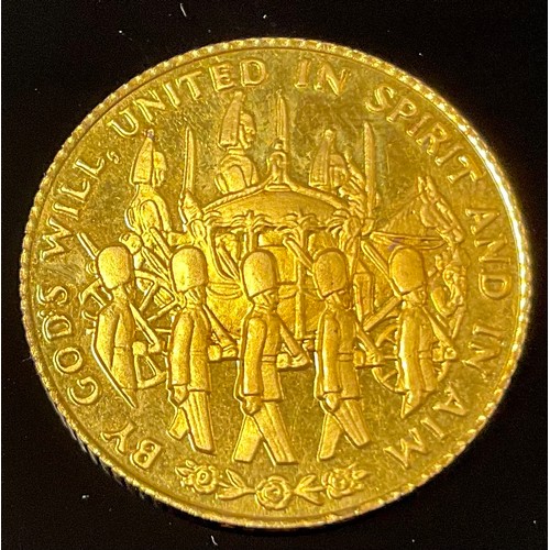 1216 - A gold coin, commemorating the 25th Anniversary of the coronation of Queen Elizabeth II