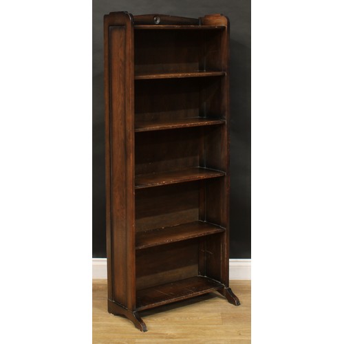 1246 - An early 20th century oak open bookcase, 150cm high, 61.5cm wide, 32cm deep