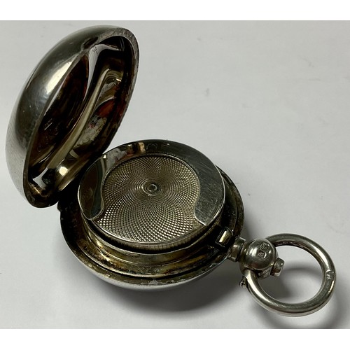 171 - A Victorian silver sovereign case, of plain design, sprung interior, 5cm over suspension loop, Birmi... 