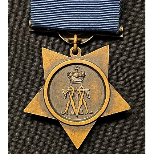 5002 - Khedives Star Egypt 1882 medal. Complete with original ribbon.