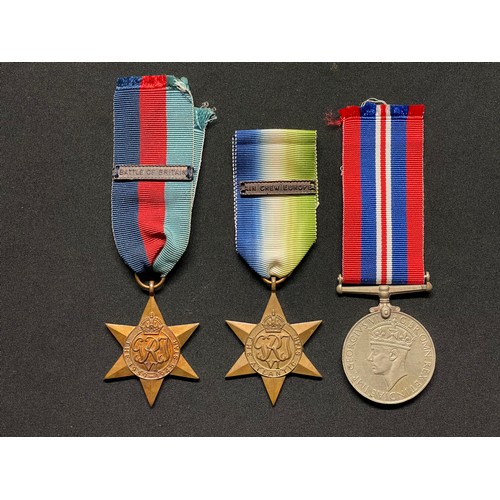 5017 - 1939-45 Star with replica Battle of Britain Clasp engraved to reverse 