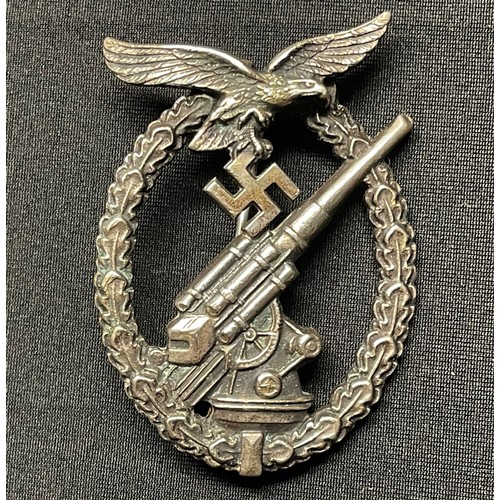5030 - WW2 Third Reich Flakkampfabzeichen der Luftwaffe - Luftwaffe Flak Badge. Early Tombak example, maker... 