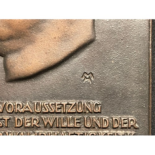 5032 - WW2 Third Reich Adolf Hitler Bronze Plaque complete in original case. Legend read 
