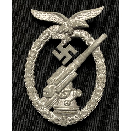 5037 - WW2 Third Reich Flakkampfabzeichen der Luftwaffe - Luftwaffe Flak Badge. No makers mark, but this pa... 