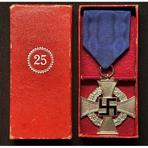 5054 - WW2 Third Reich Treue Dienst Ehrenzeichen, 25 Jahre - Faithful Service Award, 25 years. Complete in ... 