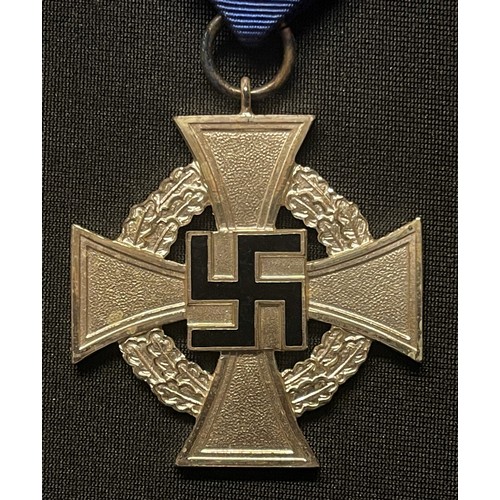 5054 - WW2 Third Reich Treue Dienst Ehrenzeichen, 25 Jahre - Faithful Service Award, 25 years. Complete in ... 
