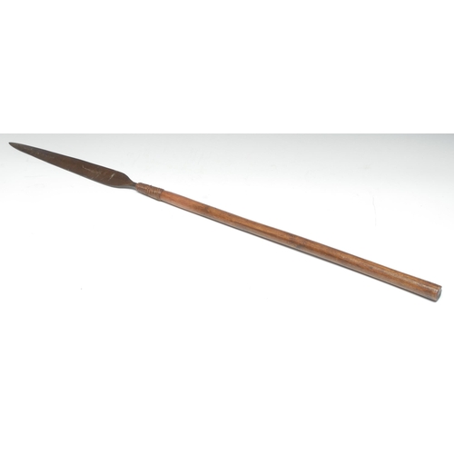 5095 - Zulu assegai or iklwa stabbing spear, 38cm slender leaf shaped blade, fibre-binding to tang junction... 