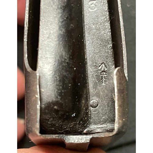 5121 - WW1 British SMLE spare magazine, with inspection markings: two clips of inert .303 training rounds: ... 